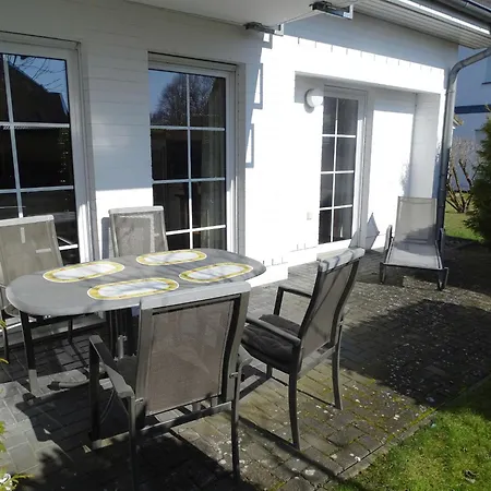 Haus Seeblick 6 *